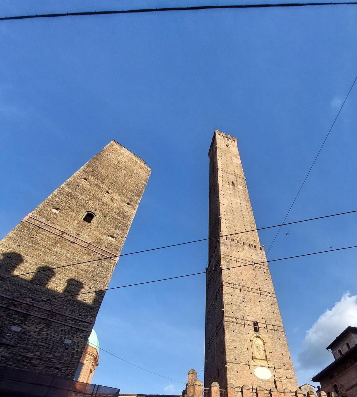 דירות Monolocale Sui Tetti Di Bologna - Via Indipendenza מראה חיצוני תמונה