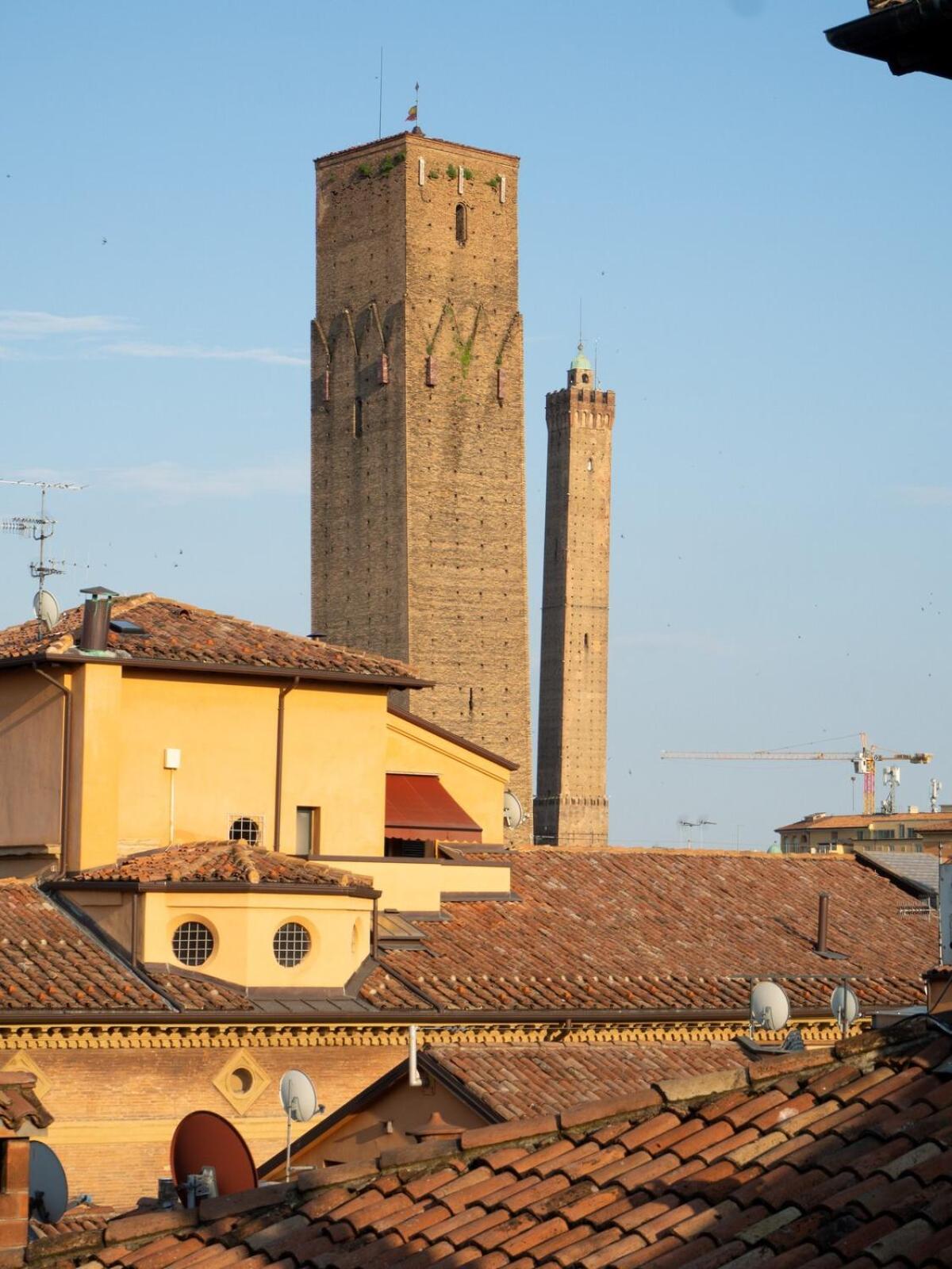 דירות Monolocale Sui Tetti Di Bologna - Via Indipendenza מראה חיצוני תמונה